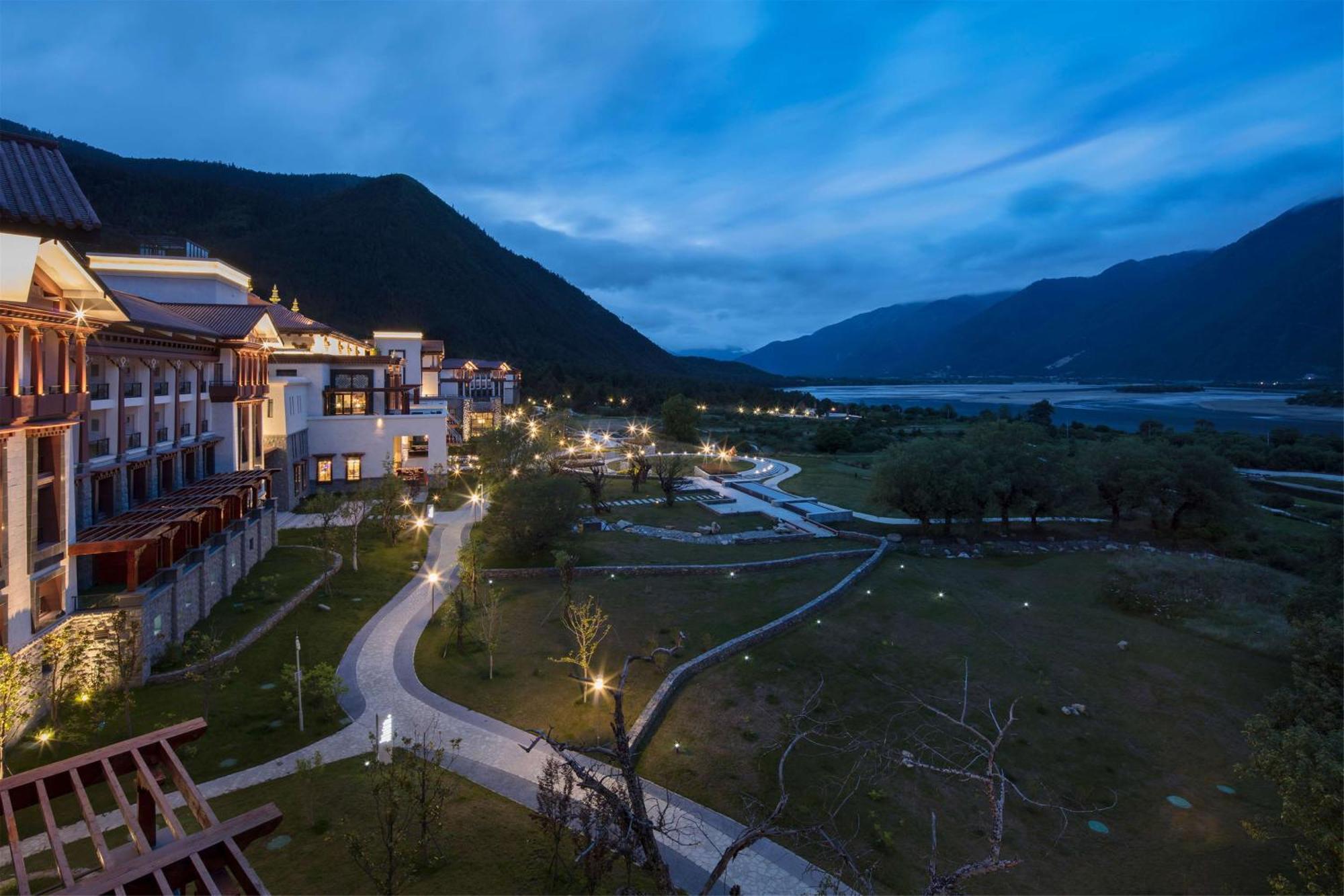 Hilton Linzhi Resort Nyingchi Eksteriør billede