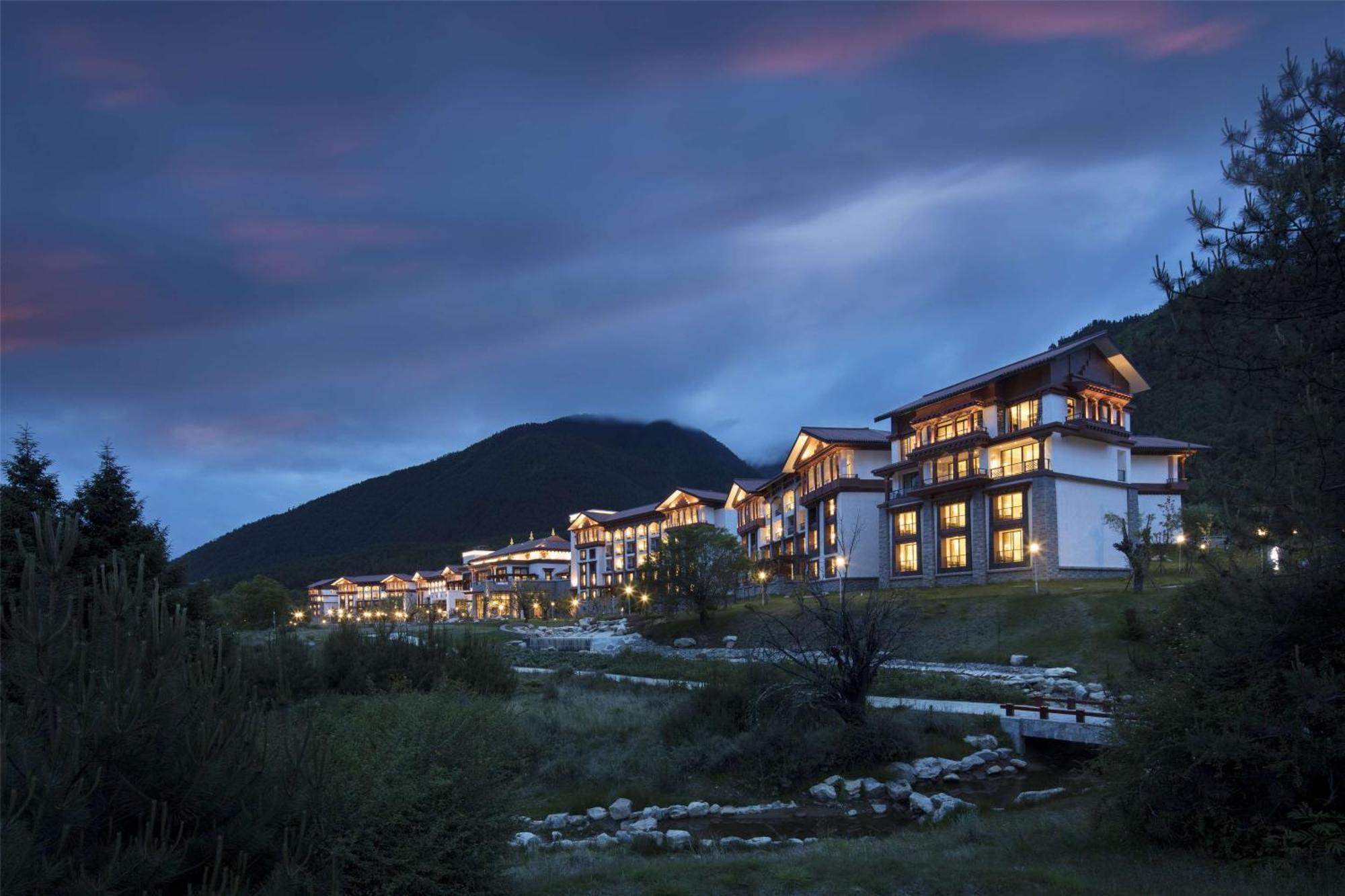Hilton Linzhi Resort Nyingchi Eksteriør billede